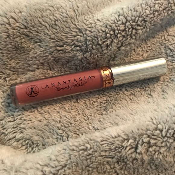 Anastasia Beverly Hills Liquid Lip. Dusty rose - Picture 2 of 4